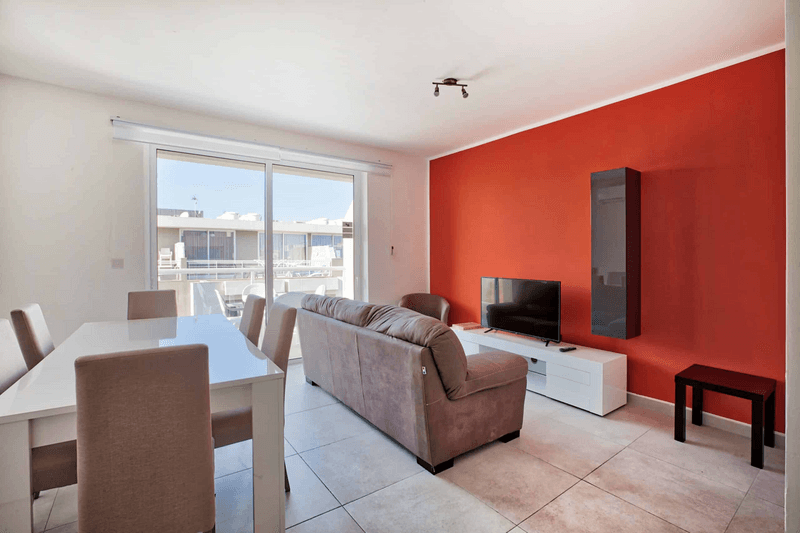 Sprachaufenthalt Malta, St. Julians - EC - Accommodation - Shared Apartment - Wohnzimmer