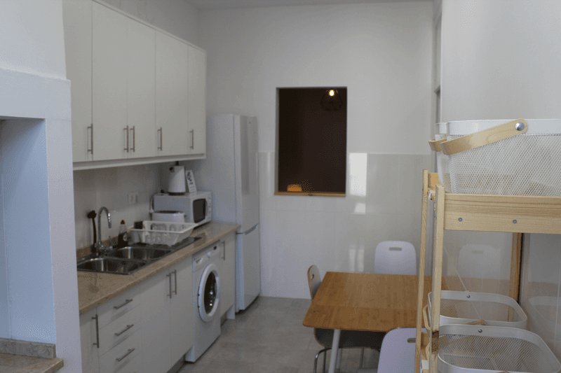 Sprachaufenthalt Portugal, Lissabon - CIAL Lisboa - Accommodation - CIAL Shared Apartment Lisboa - Küche