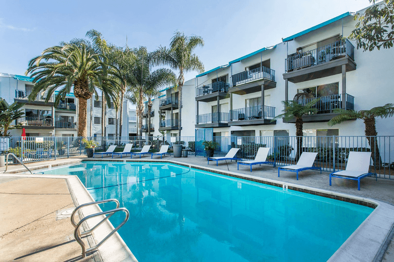 Sprachaufenthalt USA, San Diego, CEL Pacific Beach, Shared Apartment Premium, Pool