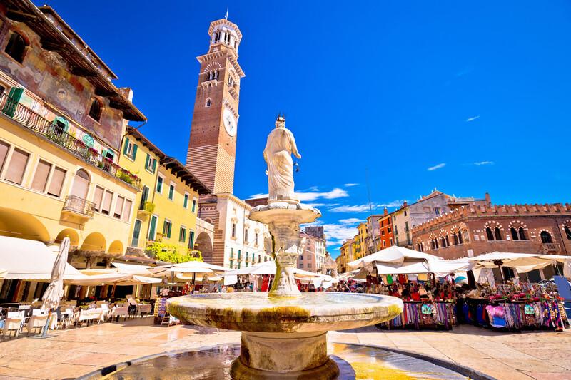 Sprachaufenthalt Italien, Verona - Piazza delle Erbe