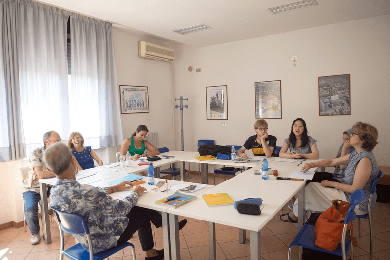 Sprachaufenthalt Italien, Verona - Idea Verona - Lektionen