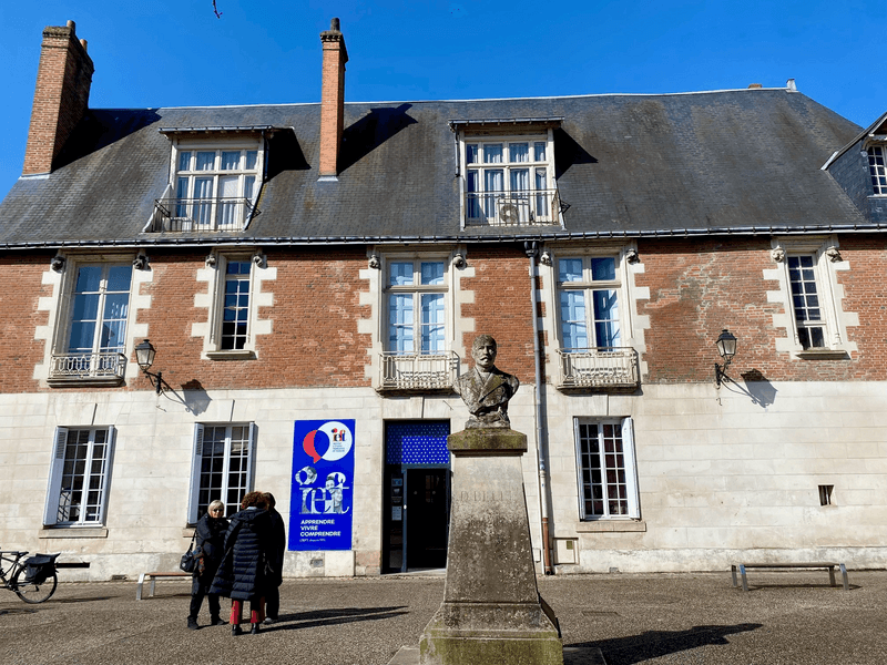 Séjour linguistique France, Institut de Touraine Tours, Bâtiment scolaire