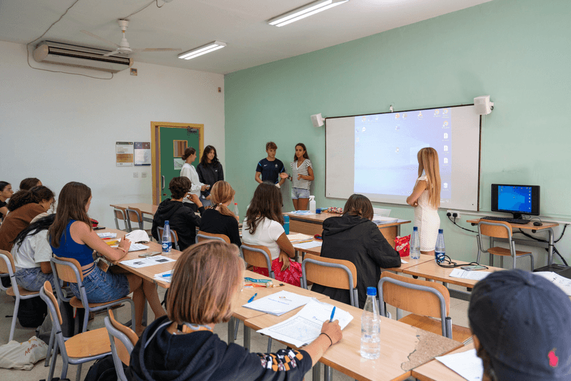Sprachaufenthalt Malta, St. Julians, EC Malta Young Learners - Lektionen