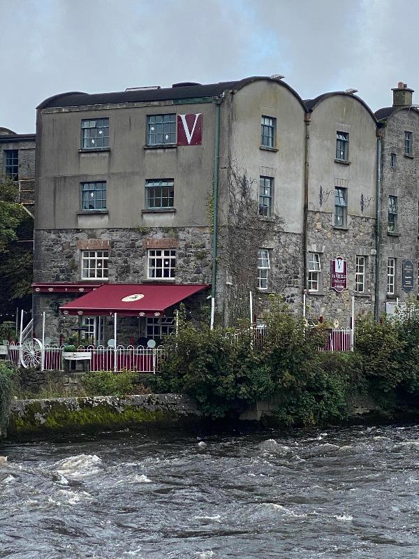 Sprachaufenthalt Irland Bridge Mills Galway Language Centre Review